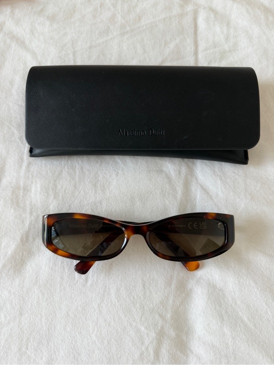 Massimo Dutti Accessories - Massimo Dutti Tortoiseshell Sunglasses